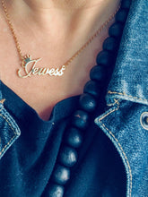 Load image into Gallery viewer, JEWESS QUEEN 👑 Name Plate Necklace